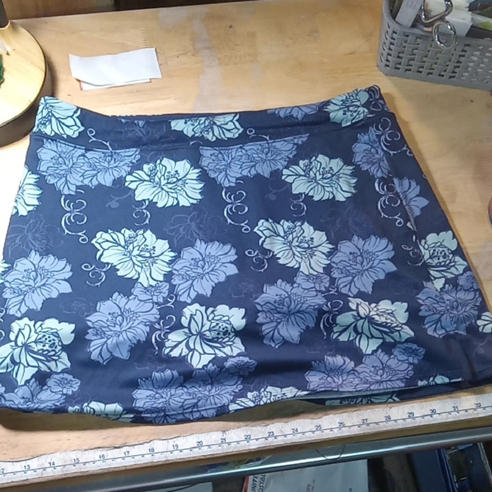 (440) Tranquility by Colorado Clothing Floral Skort - Blue and White